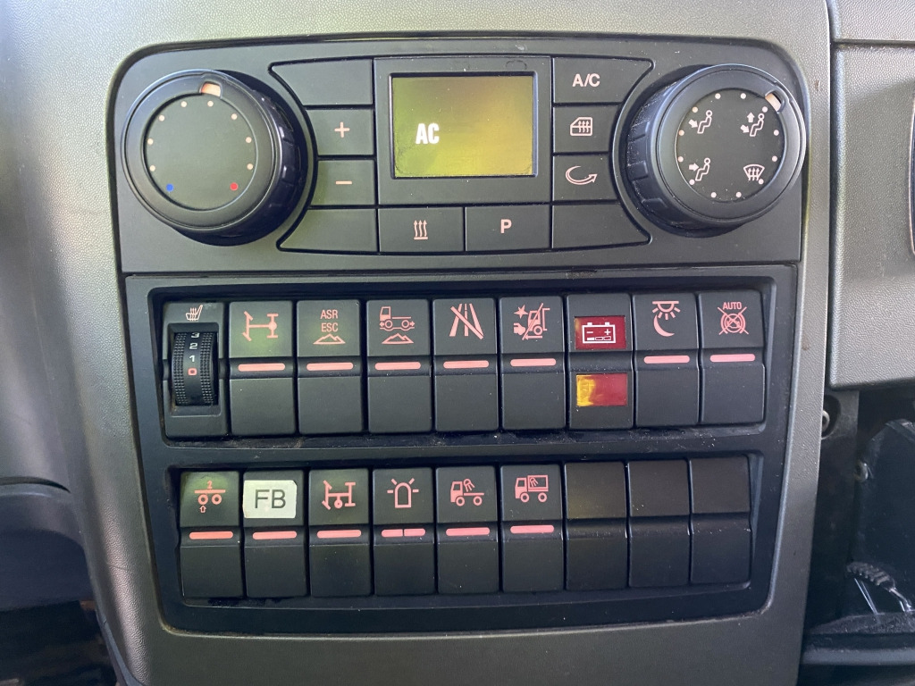 Tractor unit MAN TGX 18.420 4x2 BLS