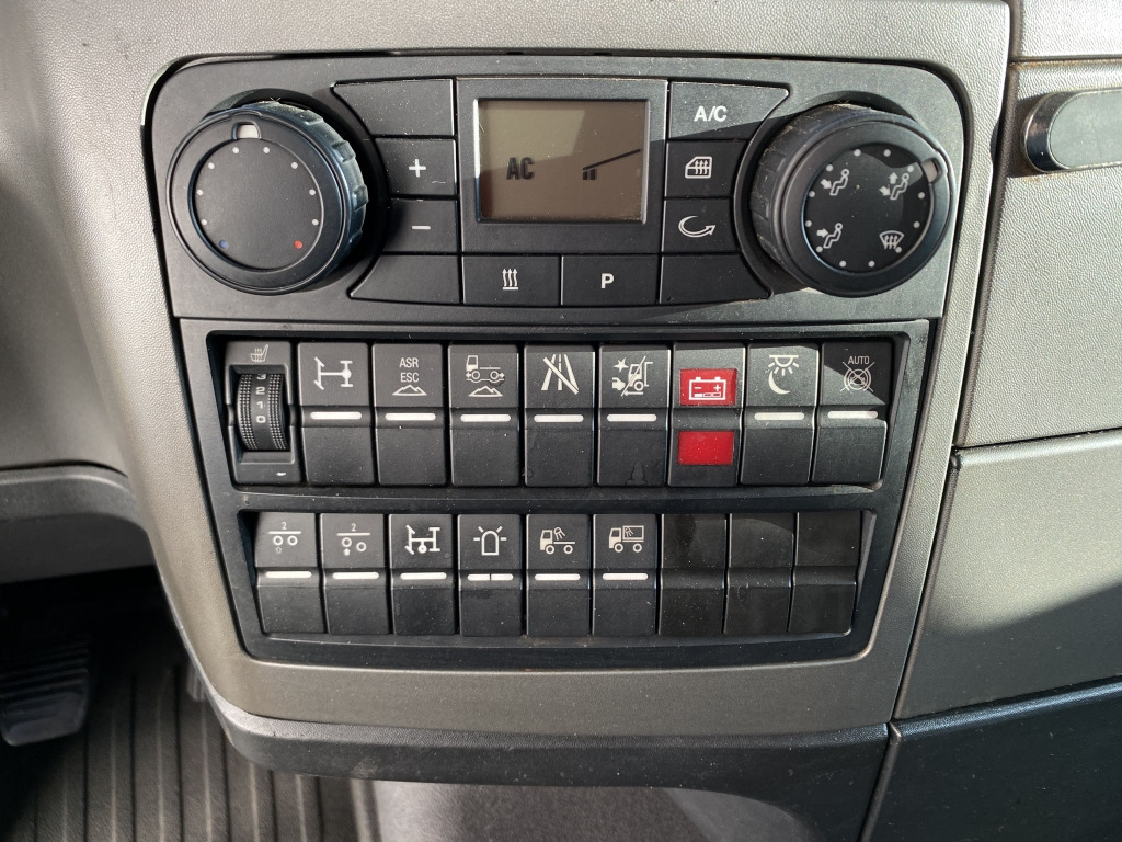 Tractor unit MAN TGX 18.420 4x2 BLS