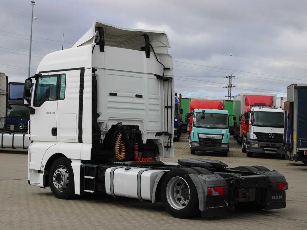 Tractor unit MAN TGX 18.440, LOW DECK, EURO 6