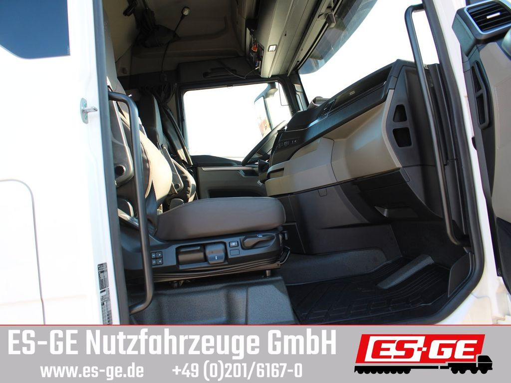 Tractor unit MAN TGX 18.480 4x2 LL SA LOWLINER