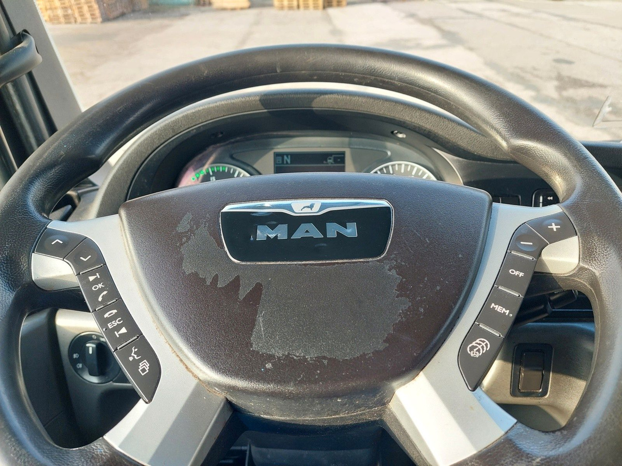 Tractor unit MAN TGX 18.480 BLS 4x2