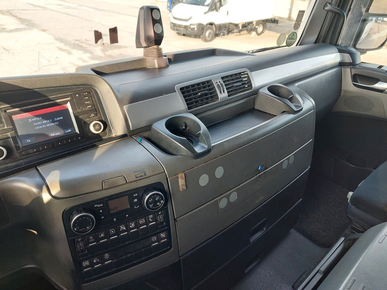 Tractor unit MAN TGX 18.480 BLS 4x2