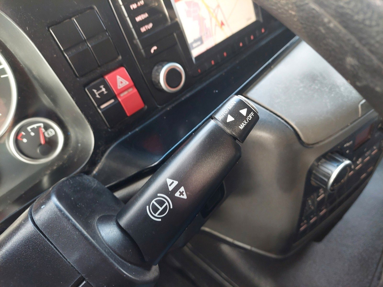 Tractor unit MAN TGX 18.480 BLS 4x2