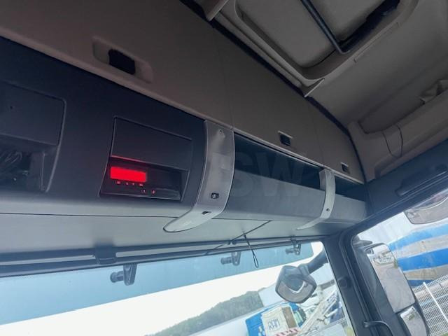 Tractor unit MAN TGX 18.500