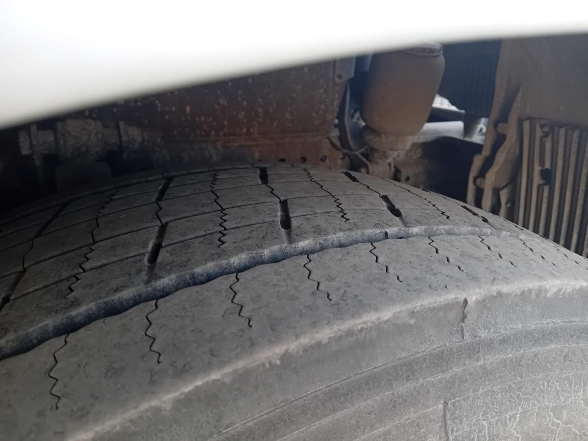 Tractor unit MAN TGX 18.500