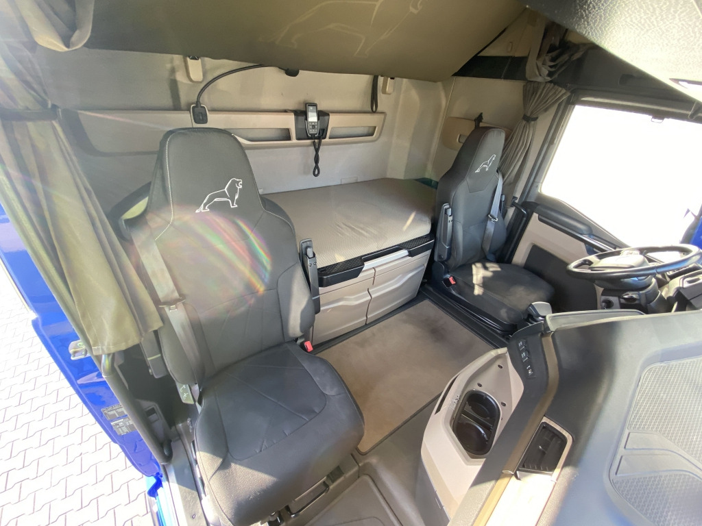 Tractor unit MAN TGX 18.510 4x2 LL / Lowliner