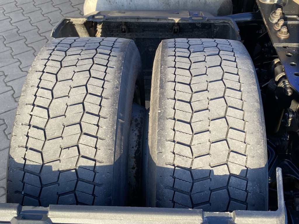 Tractor unit MAN TGX 18.510 4x2 LL / Lowliner