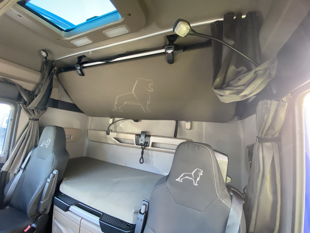 Tractor unit MAN TGX 18.510 4x2 LL / Lowliner