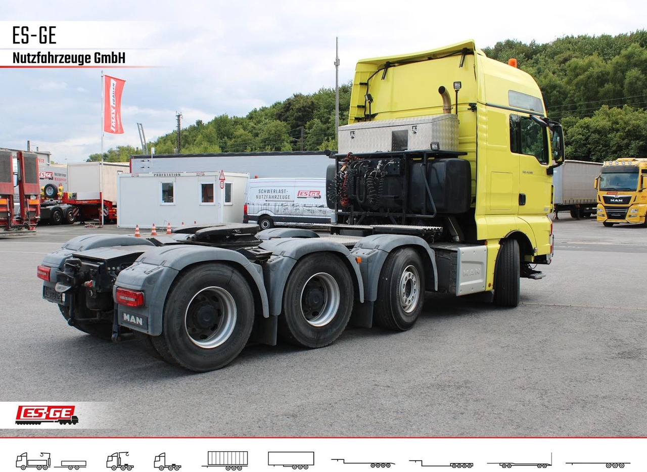 Tractor unit MAN TGX 41.580 8x4/4 BLS