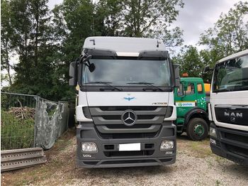 Tractor unit MERCEDES-BENZ 1844 LS
