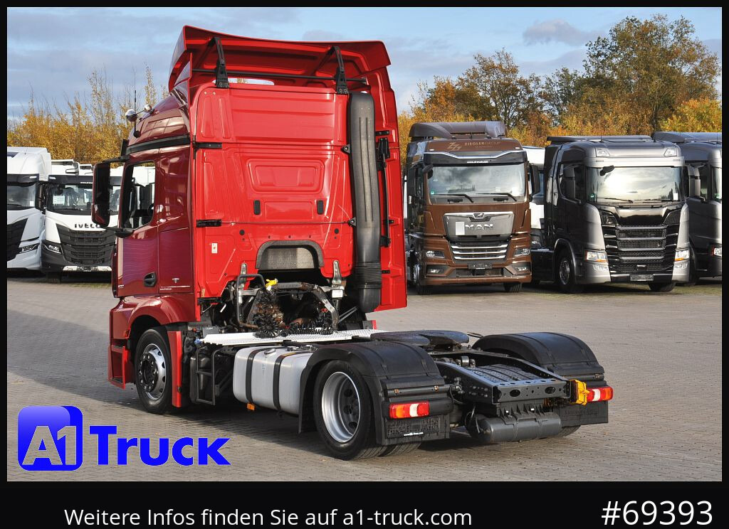 Tractor unit MERCEDES-BENZ Actros 1832, Lowliner, 1 Vorbesitzer