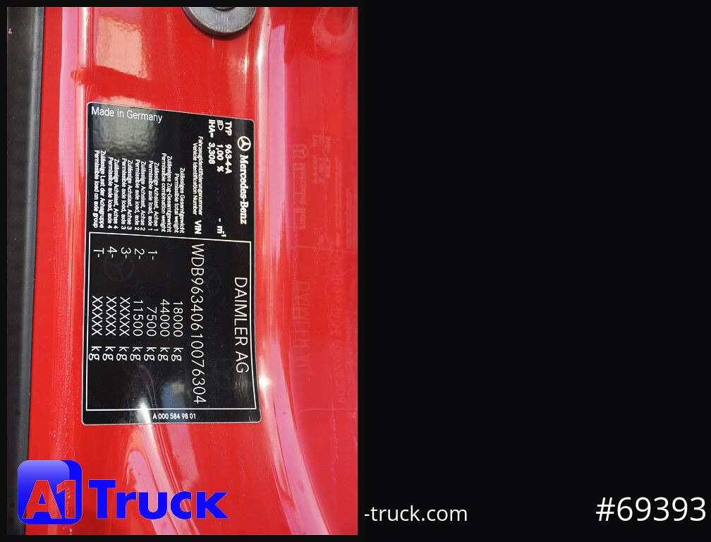 Tractor unit MERCEDES-BENZ Actros 1832, Lowliner, 1 Vorbesitzer