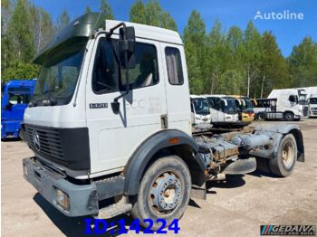 Tractor unit MERCEDES-BENZ SK 1420: picture 1
