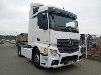 Tractor unit Mercedes Actros 1845