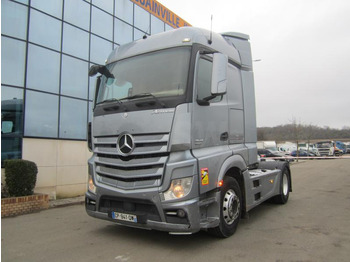 Tractor unit Mercedes Actros 1845