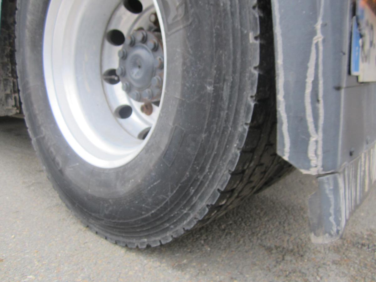 Tractor unit Mercedes Actros 1845