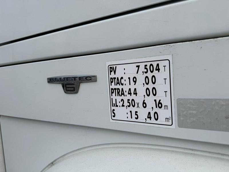 Tractor unit Mercedes Actros 1845