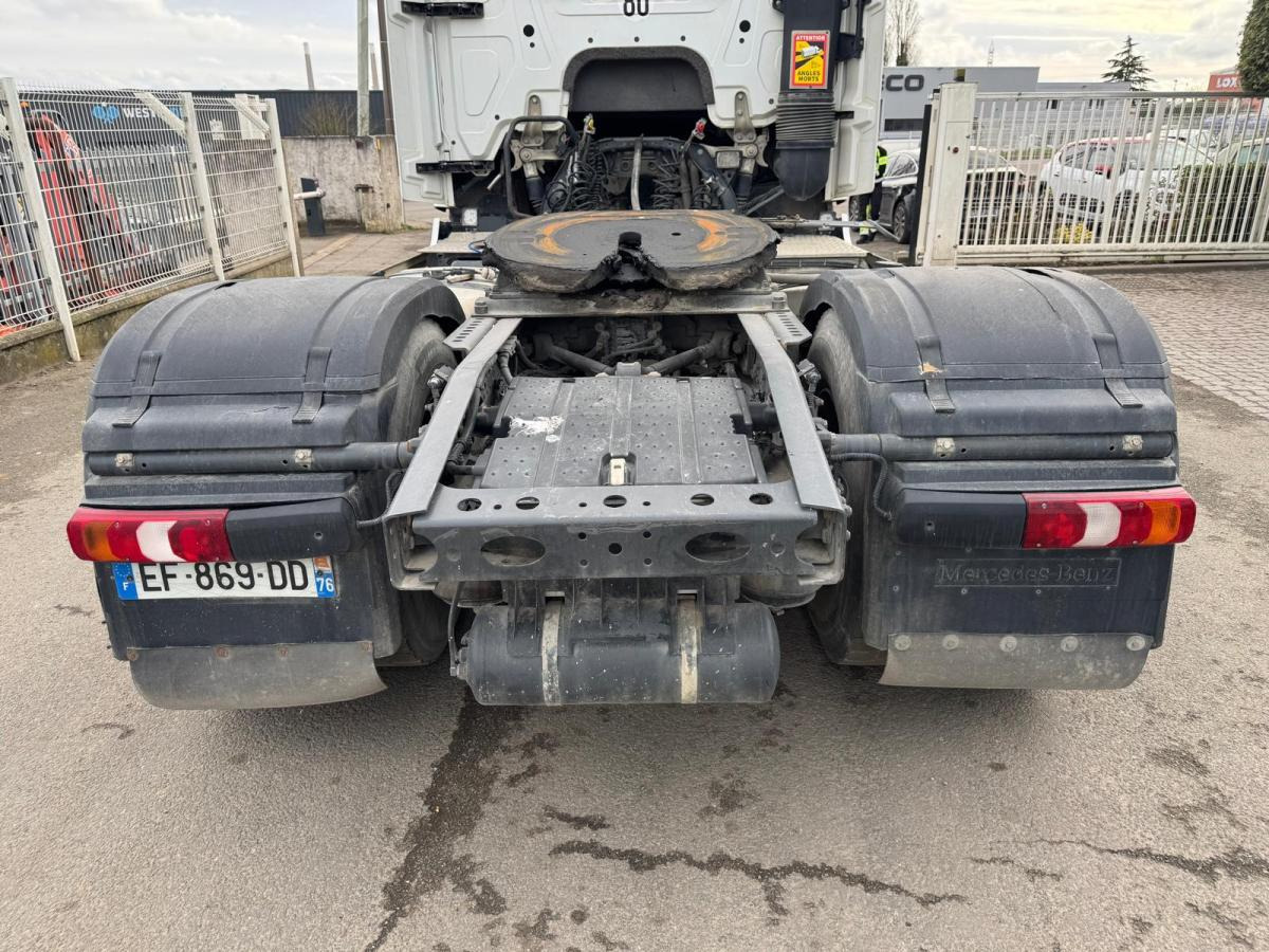 Tractor unit Mercedes Actros 1845