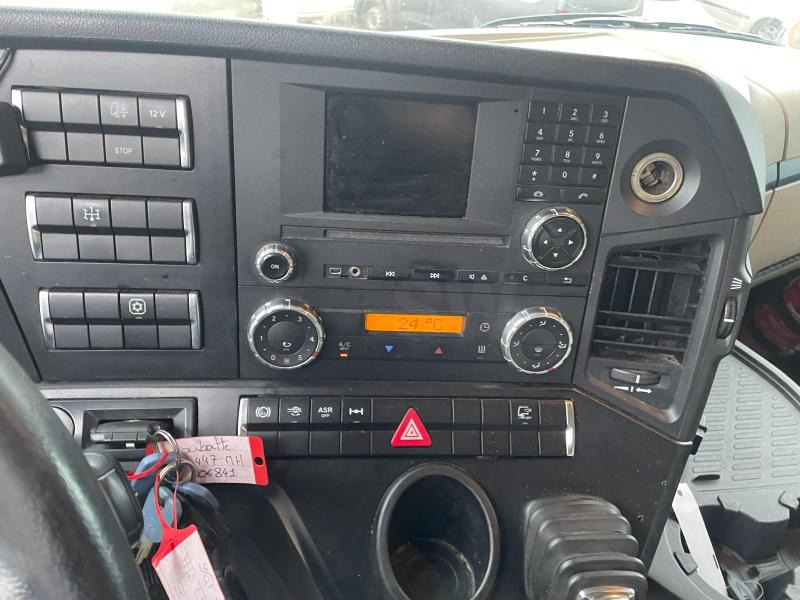 Tractor unit Mercedes Actros 1845