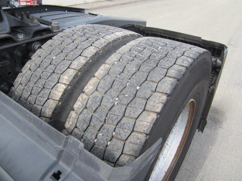 Tractor unit Mercedes Actros 1845