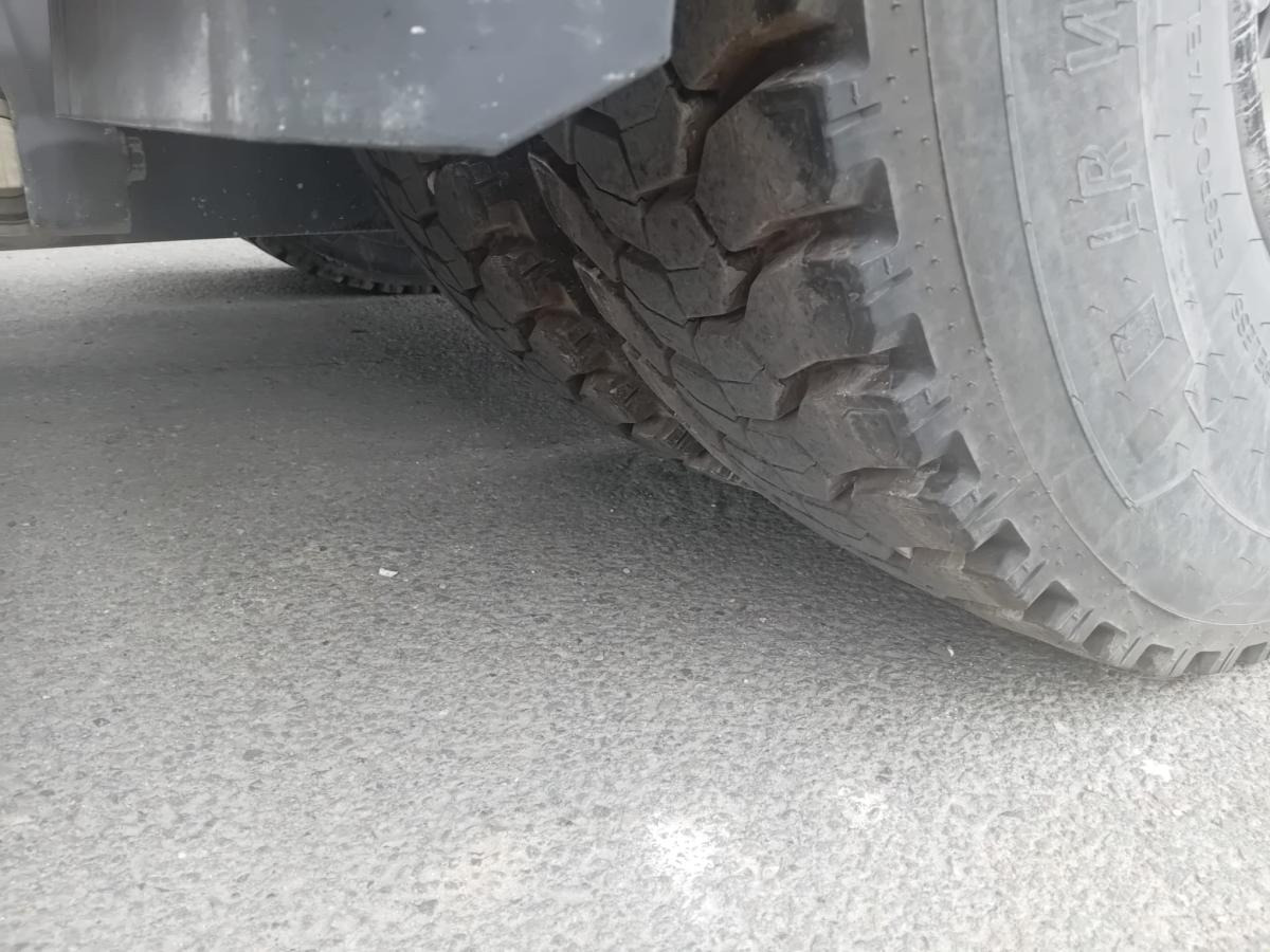 Tractor unit Mercedes Actros 1845