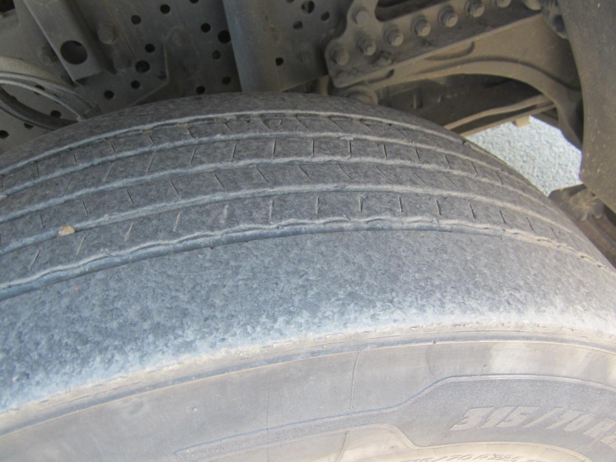 Tractor unit Mercedes Actros 1845