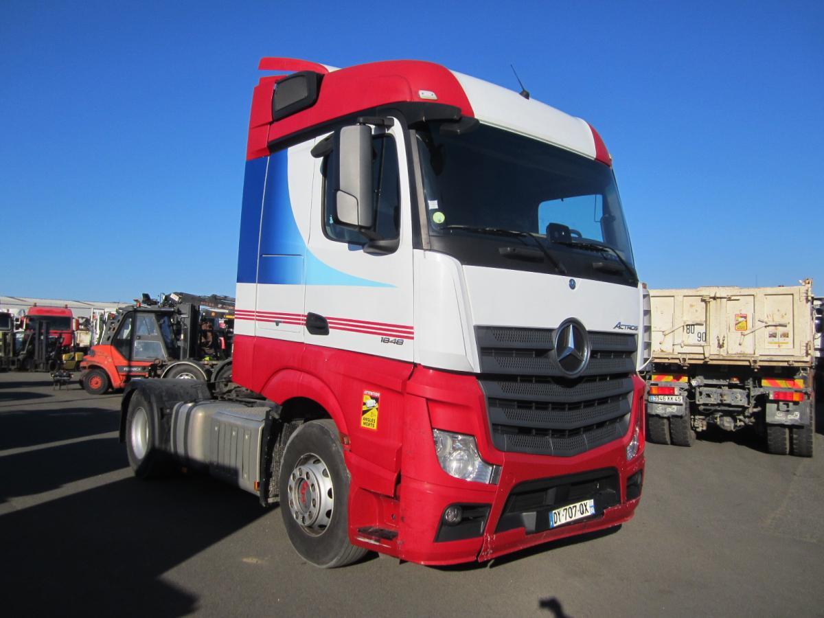 Tractor unit Mercedes Actros 1848