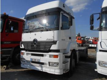 Tractor unit Mercedes Axor 1840