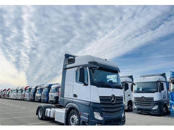 Tractor unit Mercedes-Benz 1845 Mega Big Space Actros