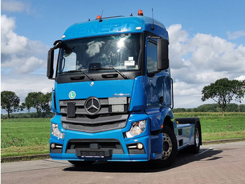 Tractor unit MERCEDES-BENZ Actros 1843