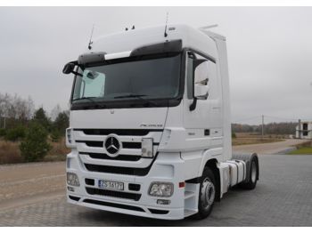 MercedesBenz ACTROS 1844 MP3 Megaspace tractor unit from