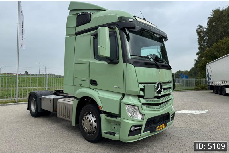 Tractor unit Mercedes-Benz Actros 1836 StreamSpace, Euro 6