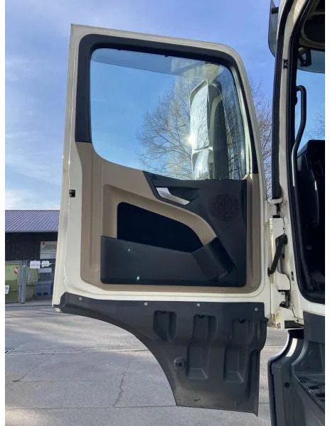 Tractor unit Mercedes-Benz Actros 1840 LS Standard Euro 6