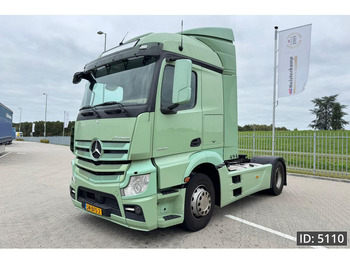 Tractor unit Mercedes-Benz Actros 1840 StreamSpace, Euro 6, / Fridge
