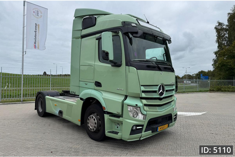 Tractor unit Mercedes-Benz Actros 1840 StreamSpace, Euro 6, / Fridge