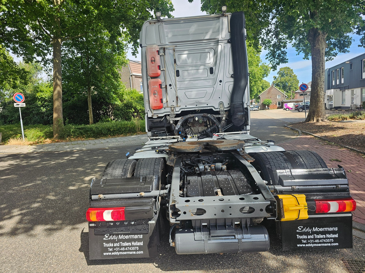 Tractor unit Mercedes Benz Actros 1842 Mega