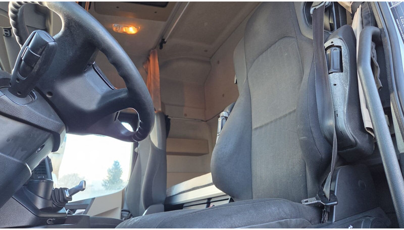 Tractor unit Mercedes-Benz Actros 1845