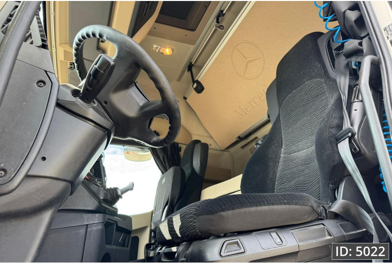 Tractor unit Mercedes-Benz Actros 1845 GigaSpace, Euro 6, / Gigaspace