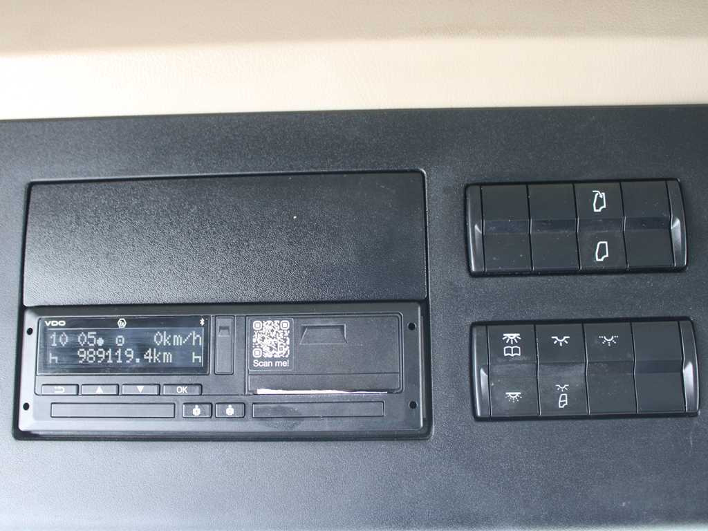 Tractor unit Mercedes-Benz Actros 1845, LOWDECK, EURO 6