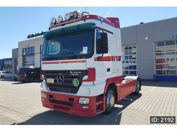 Tractor unit Mercedes-Benz Actros 1846 Megaspace, Euro 3