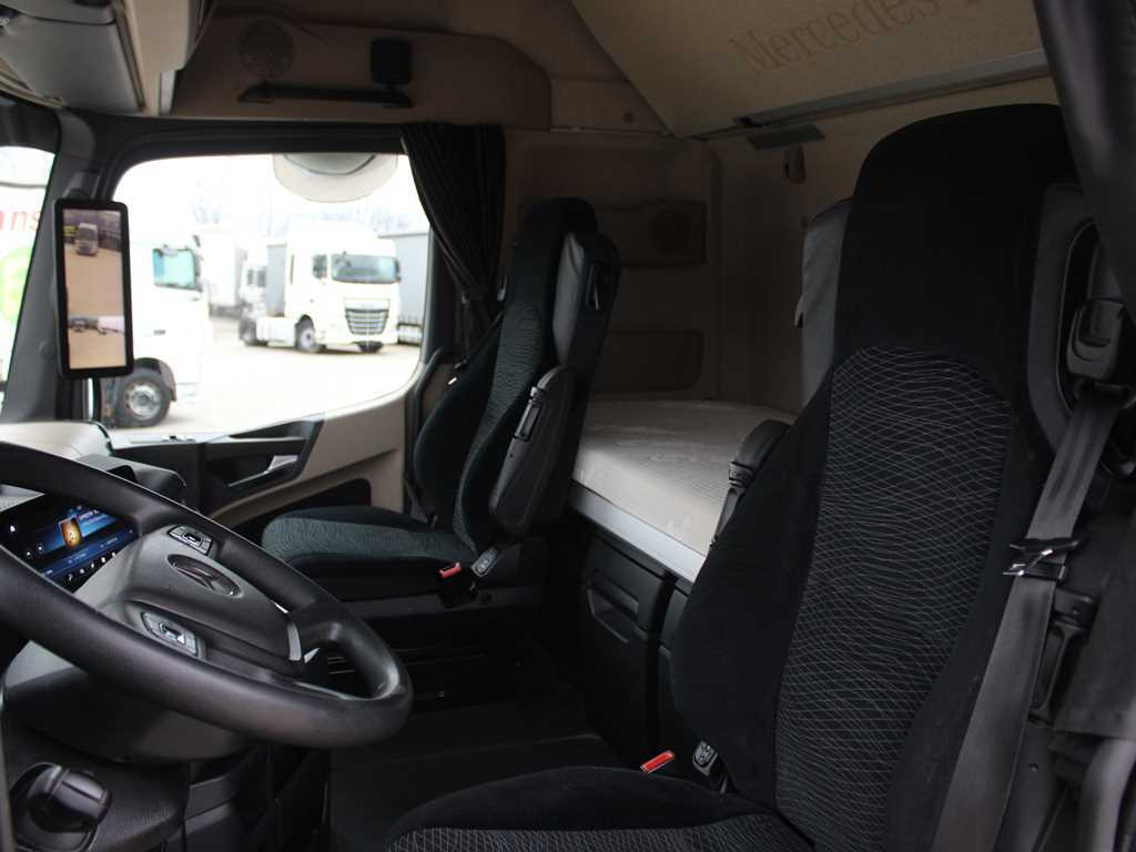 Tractor unit Mercedes-Benz Actros 1851, EURO 6