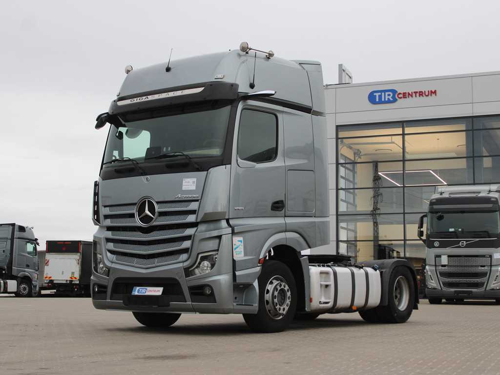 Tractor unit Mercedes-Benz Actros 1851, EURO 6, NAVIGATION