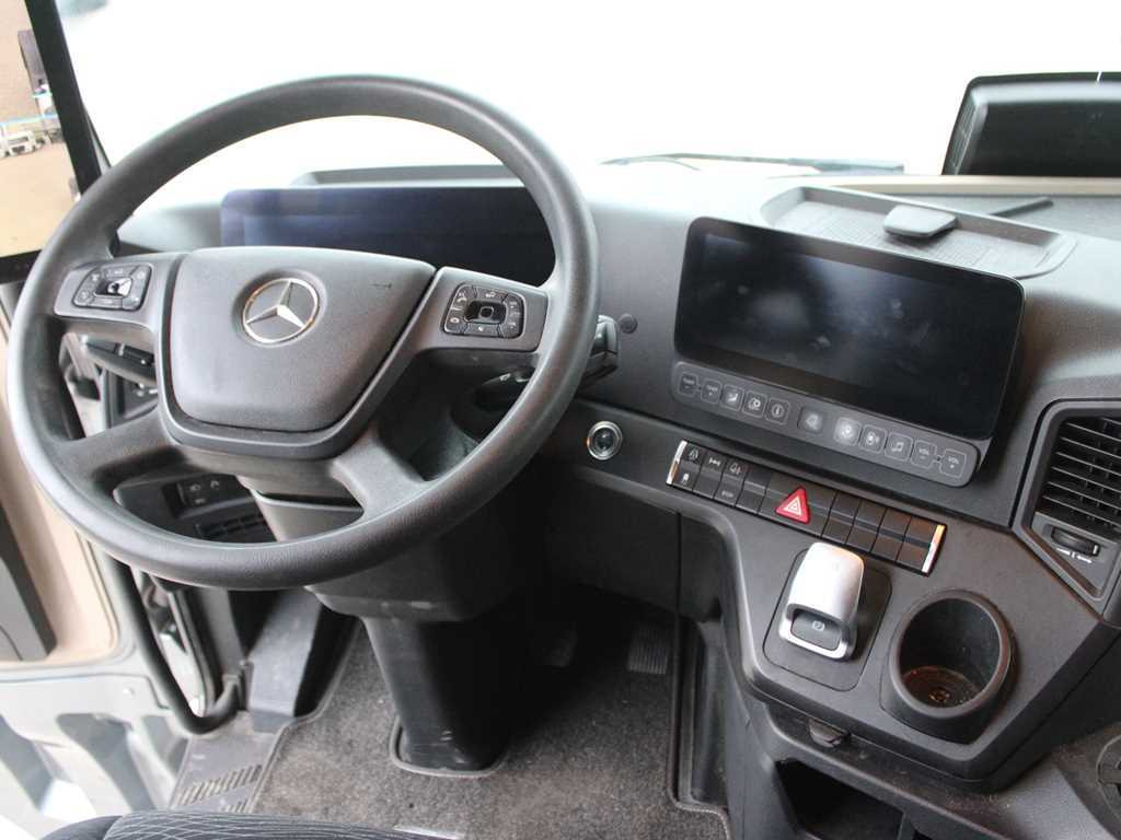 Tractor unit Mercedes-Benz Actros 1851, EURO 6, NAVIGATION
