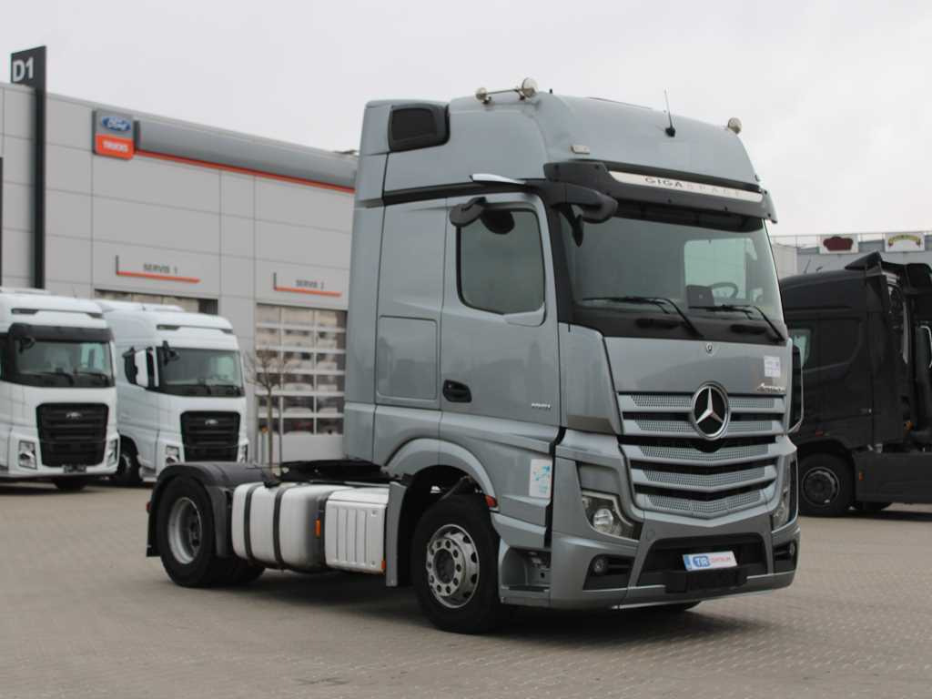 Tractor unit Mercedes-Benz Actros 1851, EURO 6, NAVIGATION