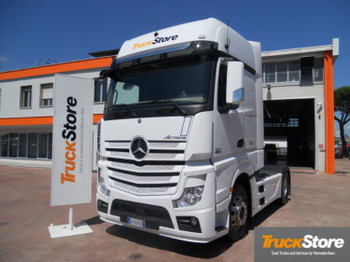 actros 1851 gigaspace
