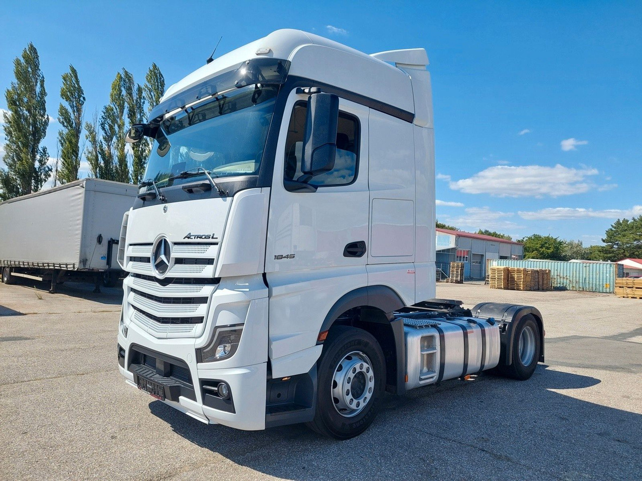 Tractor unit Mercedes-Benz Actros 5 1845 LS BigSpace 4x2