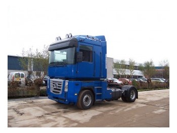 Tractor unit Renault AE 440: picture 1