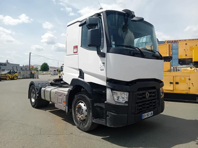 Tractor unit Renault Gamme C