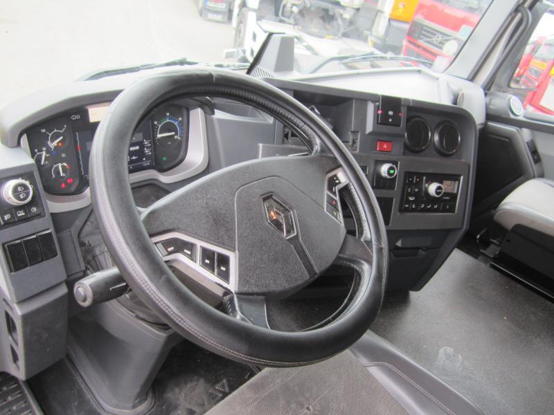 Tractor unit Renault Gamme T 430