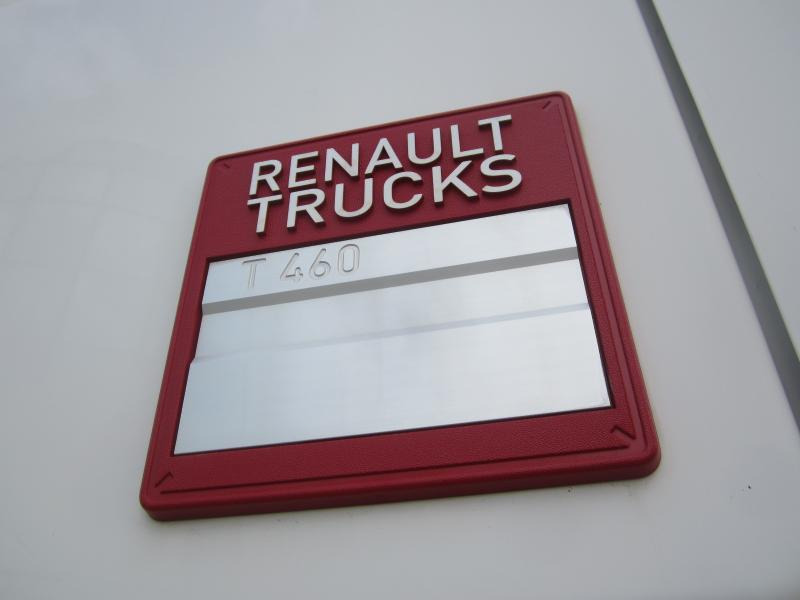 Tractor unit Renault Gamme T 460